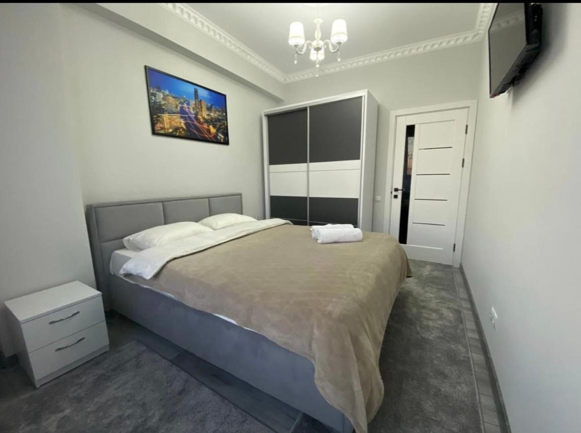 Apartament Luxury Oasis Flat Kiszyniów Zewnętrze zdjęcie