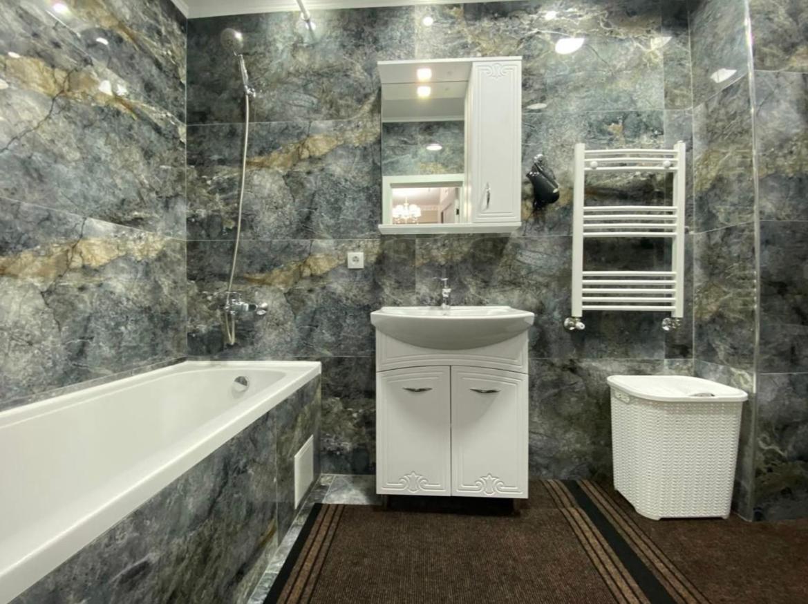 Apartament Luxury Oasis Flat Kiszyniów Zewnętrze zdjęcie