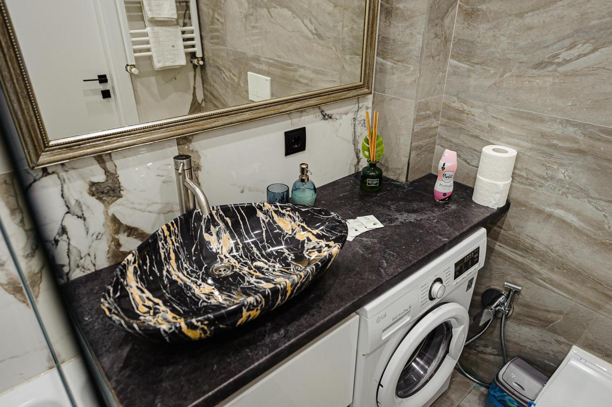 Apartament Luxury Oasis Flat Kiszyniów Zewnętrze zdjęcie
